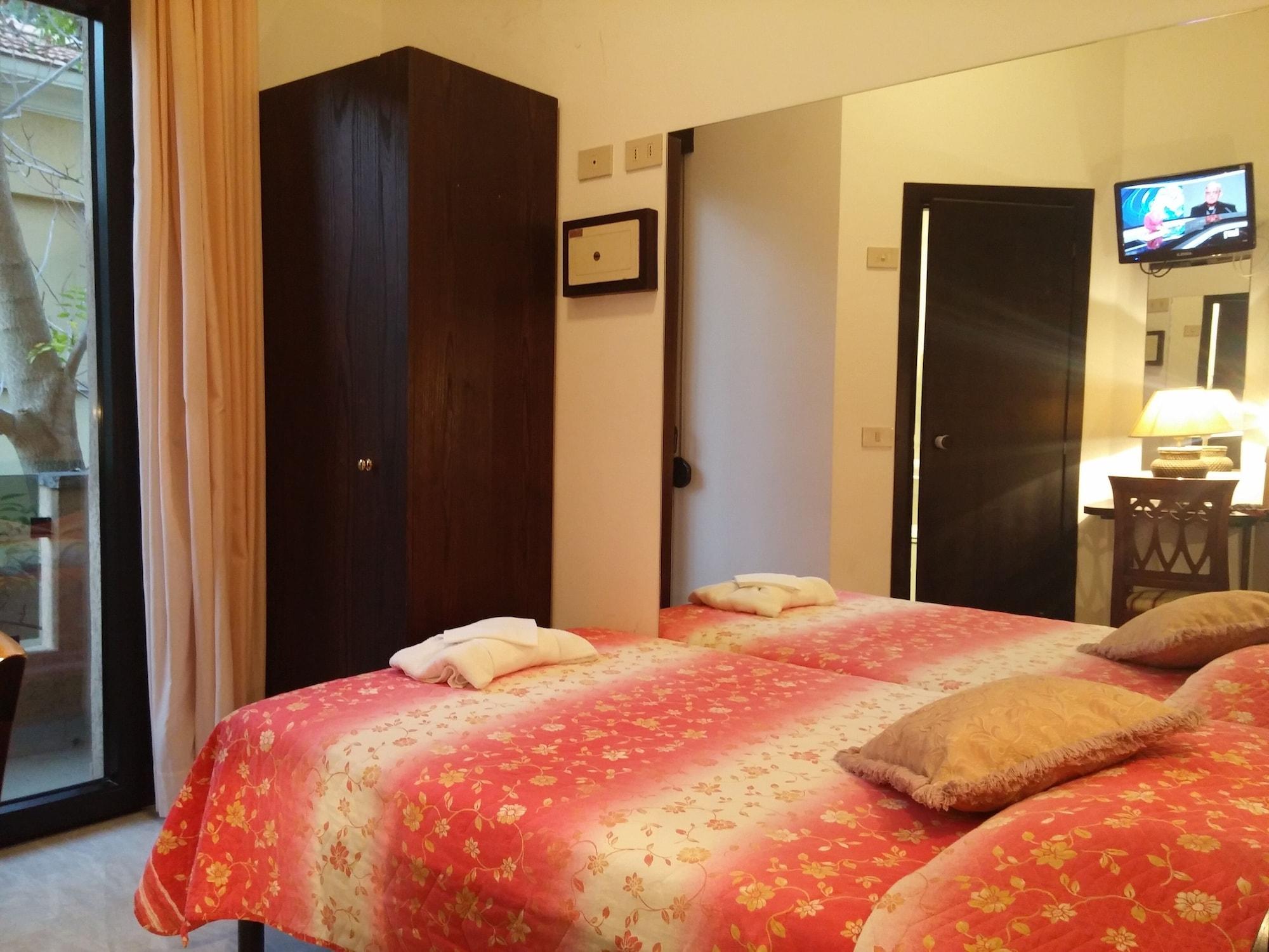 רימיני Hotel Memory מראה חיצוני תמונה